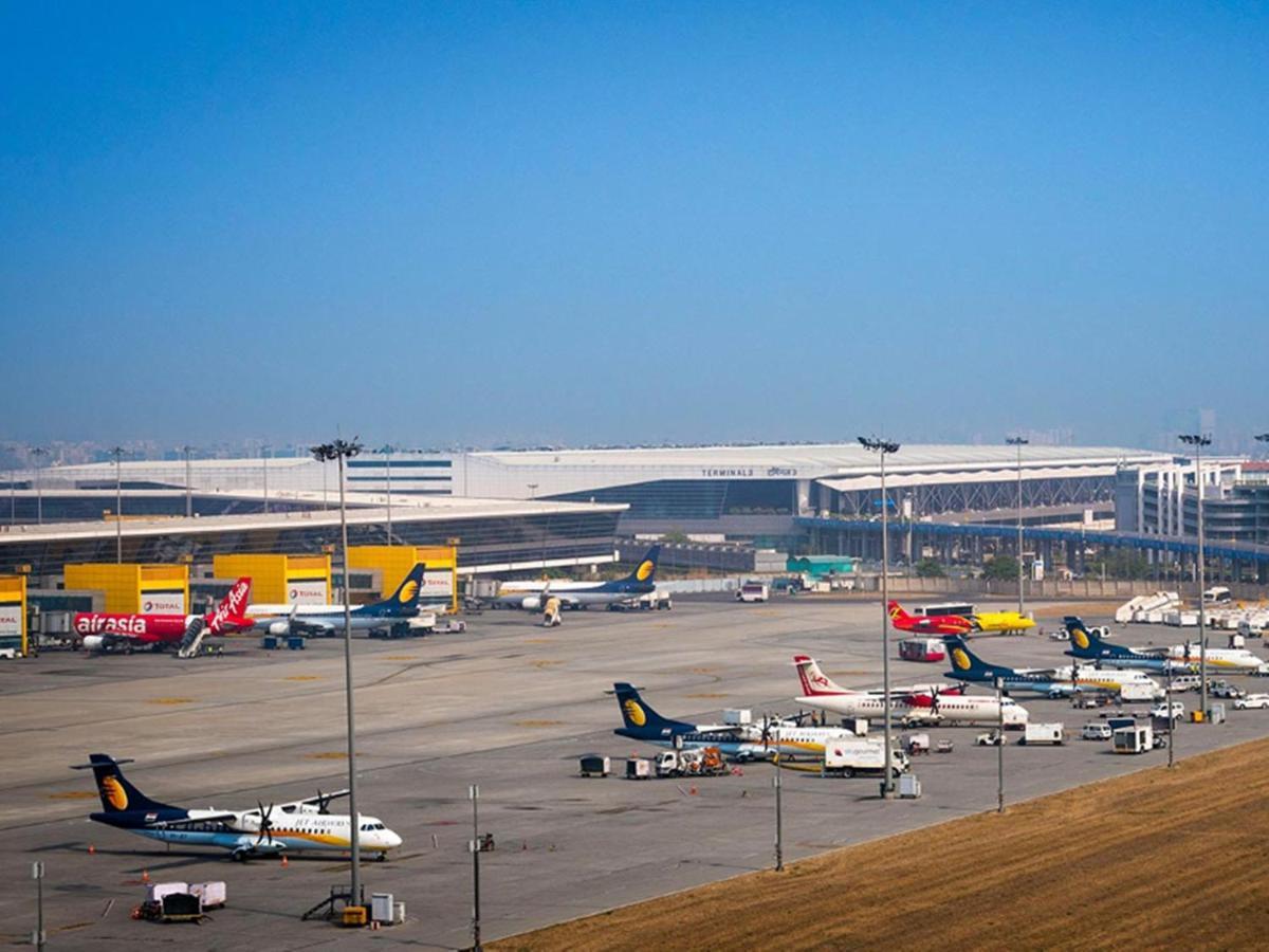 Hotel Golden Bliss At New Delhi Airport Exterior photo