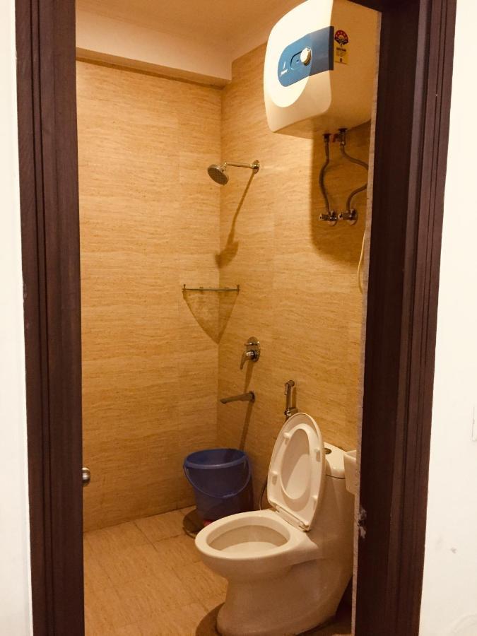 Hotel Golden Bliss At New Delhi Airport Exterior photo