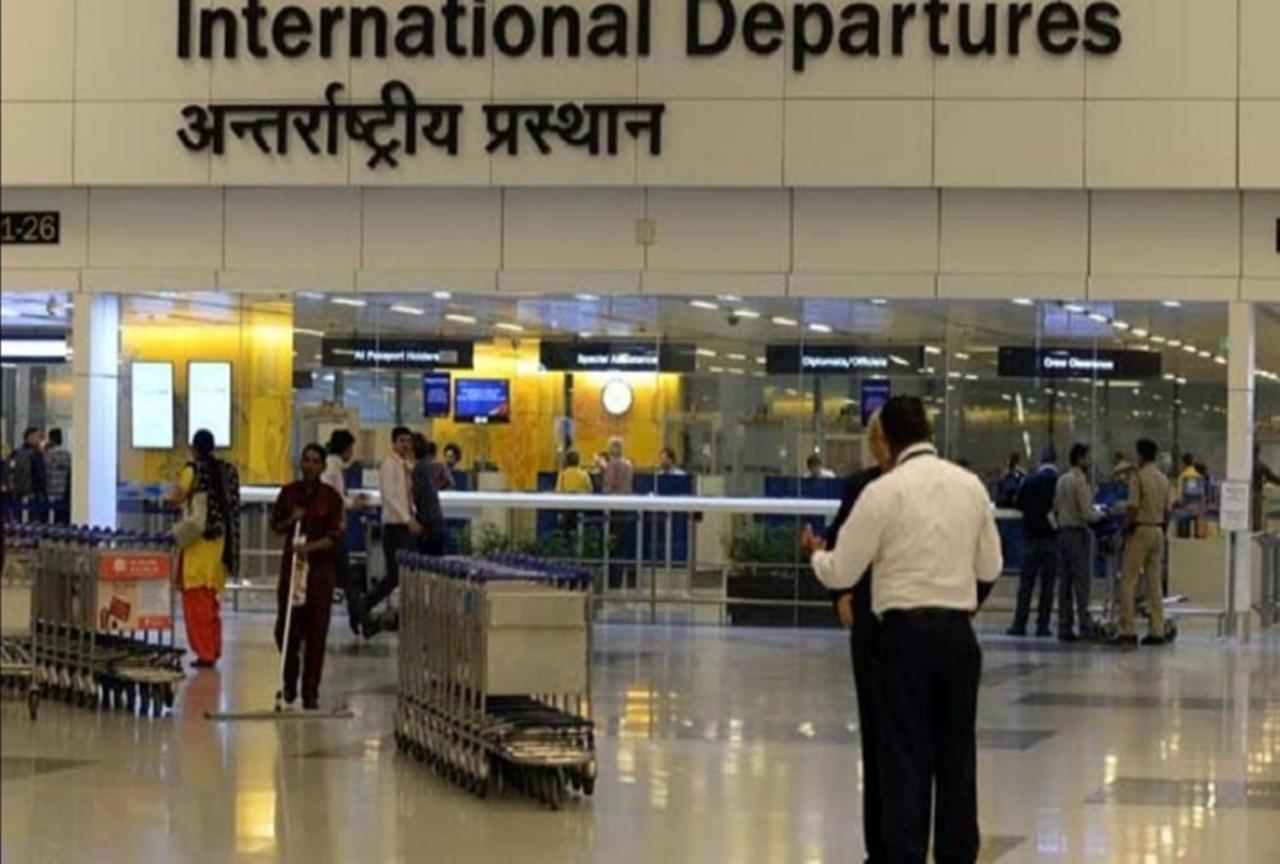Hotel Golden Bliss At New Delhi Airport Exterior photo
